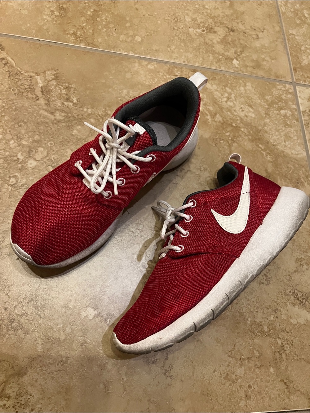 Nike Roshe One Shoes